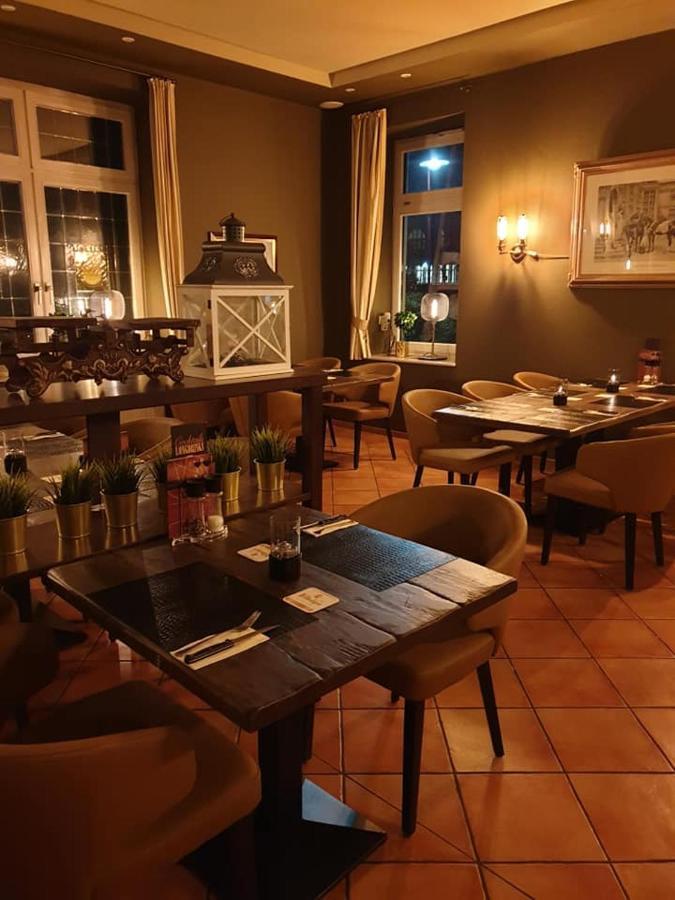 Hotel Knipper Lastrup Ngoại thất bức ảnh